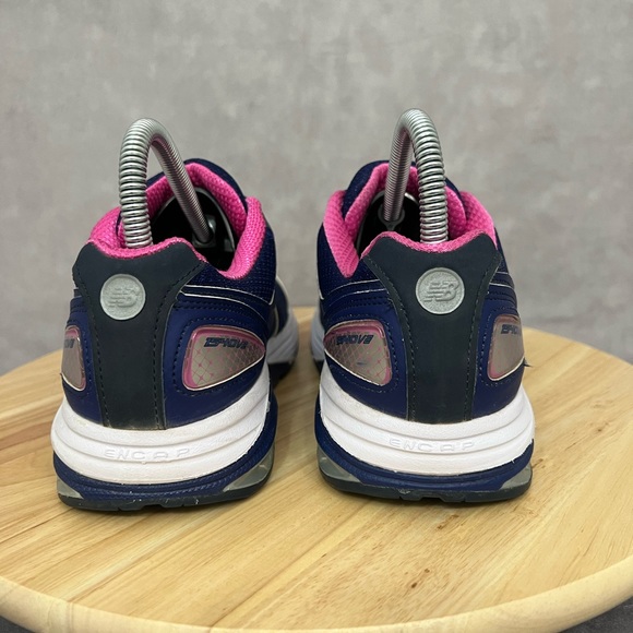 New Balance Womens 1540 V2 W1540BB2 Blue Pink Running Shoes Lace Up Size 7.5 - Picture 4 of 8